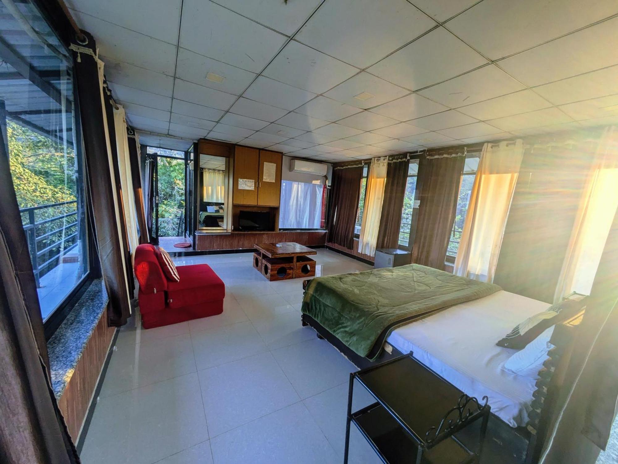 Villa Dude Ranch Mount Abu Esterno foto